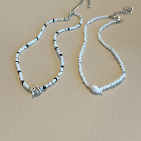 Beaded shell necklace M904 - Picture 3 of 4